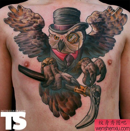 胸部创意鹰死神文身作品