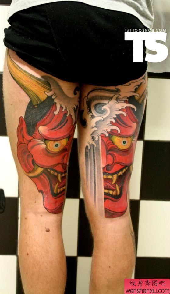 腿部一幅创意般若文身作品