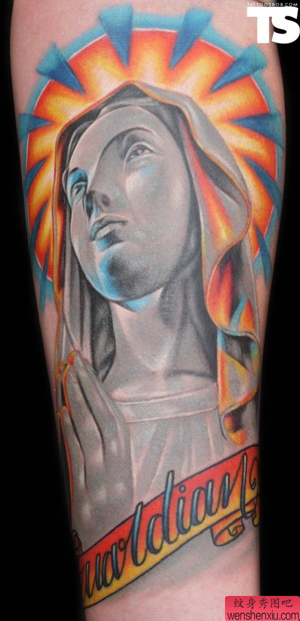 手部一幅创意可爱天使文身作品