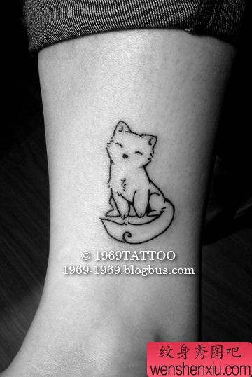 小清新脚部猫文身作品