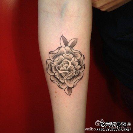 小清新手部花文身作品