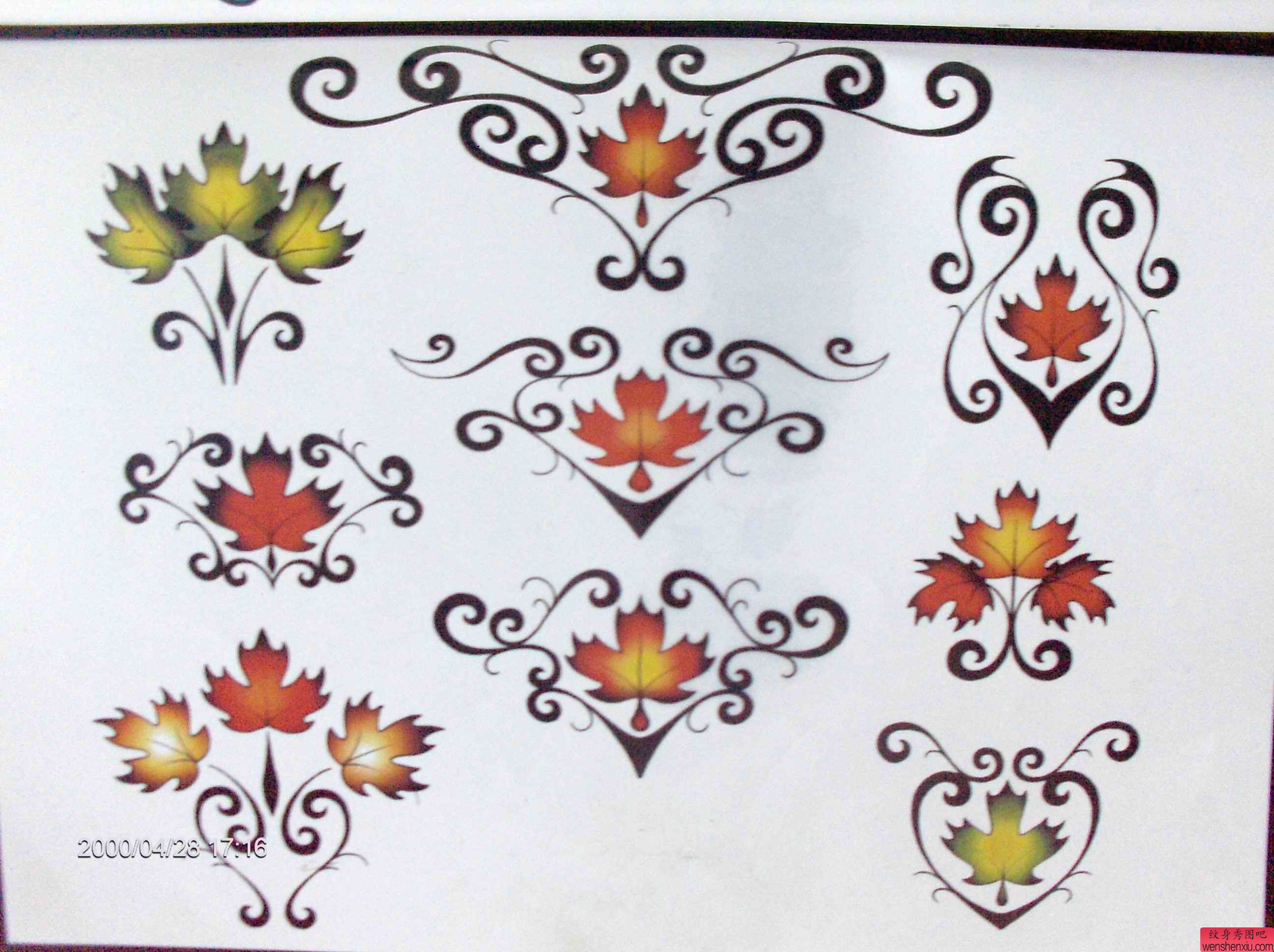 一组爱心三叶草图腾纹身图案