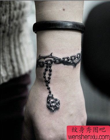 纹身秀图吧推荐一幅手臂手链纹身图案