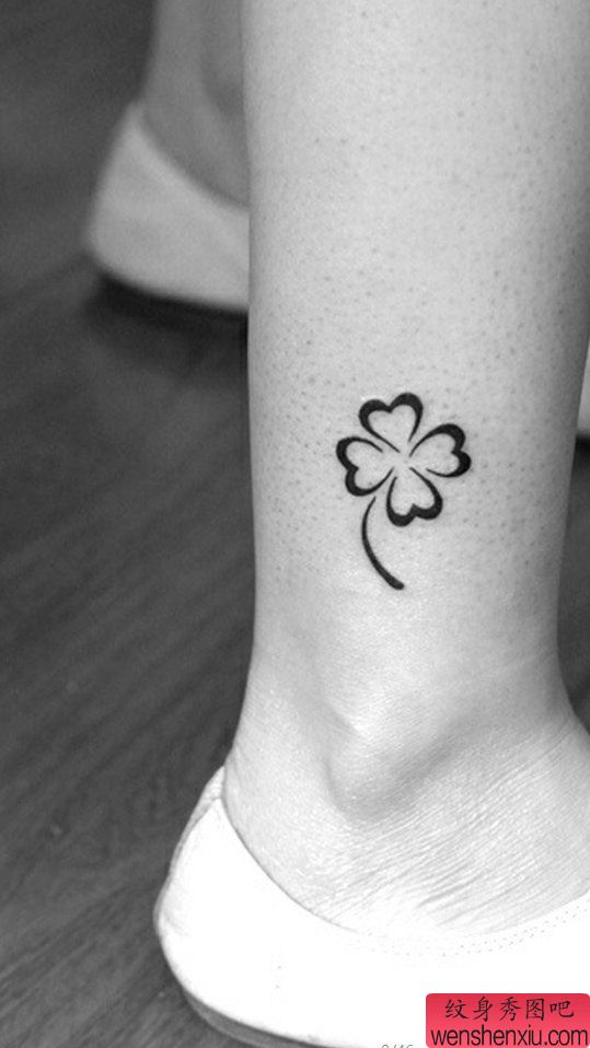 纹身秀图吧推荐一幅脚踝四叶草纹身图案