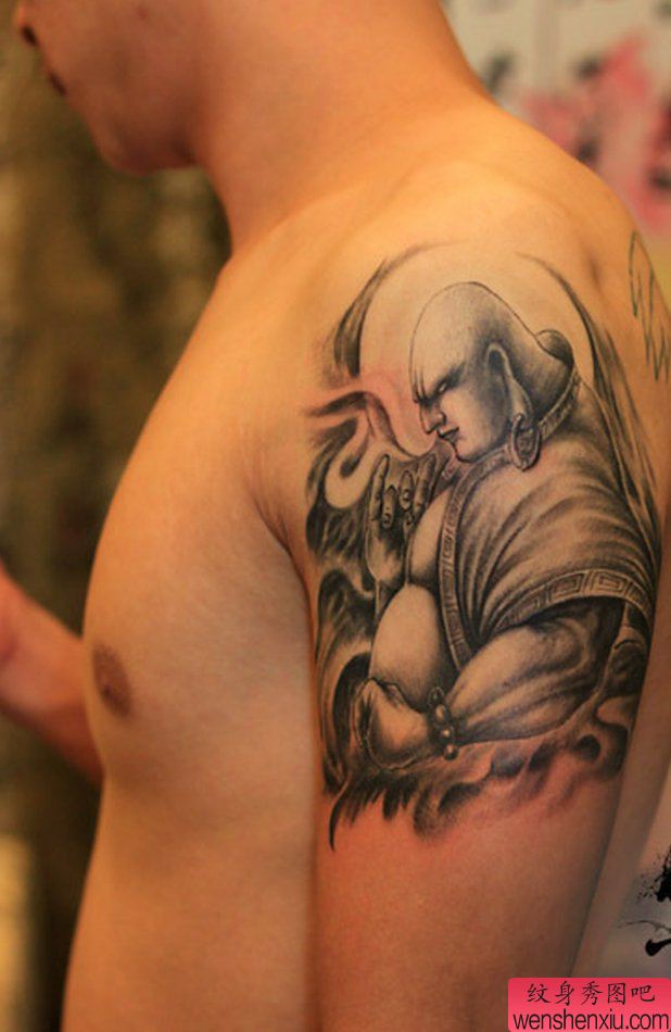 纹身秀图吧推荐一幅手臂罗汉图案