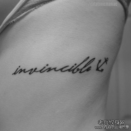 女人侧腰字母刺青图案有纹身秀图吧分享