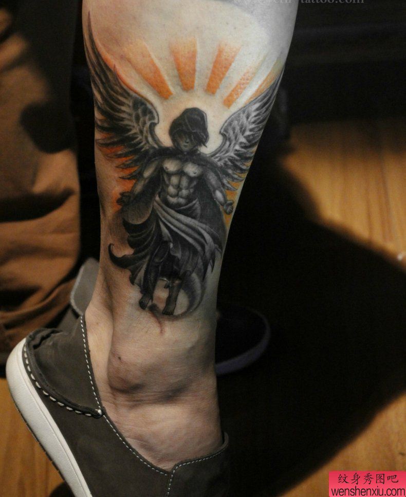 纹身秀图吧推荐一幅脚踝天使刺青图案