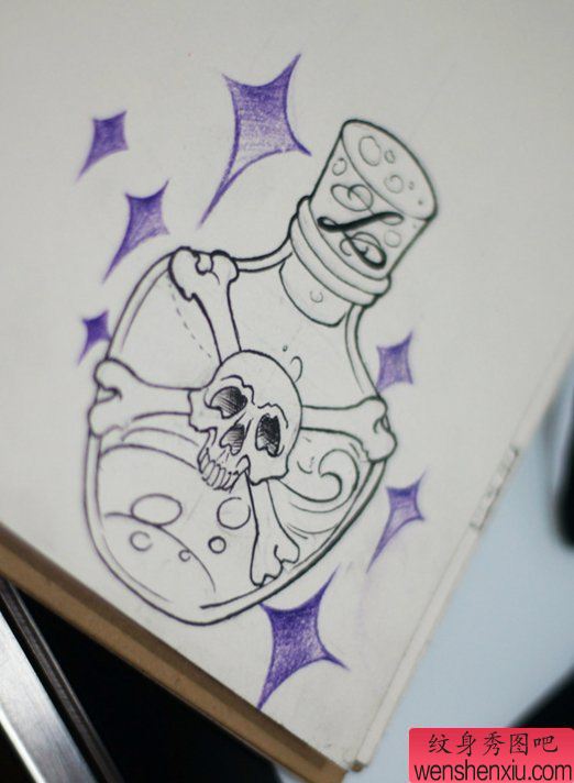 纹身秀图吧推荐一幅毒药瓶刺青手稿图案