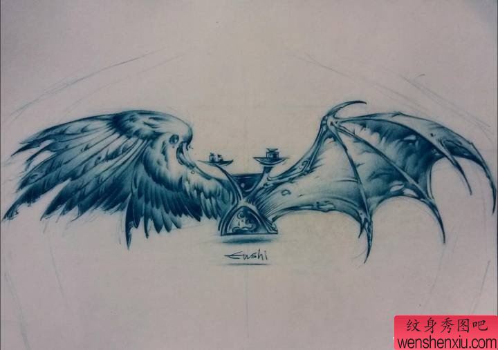 纹身秀图吧推荐一幅天使恶魔翅膀纹身图案