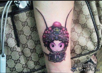 纹身秀图吧推荐一幅手臂花旦纹身图案
