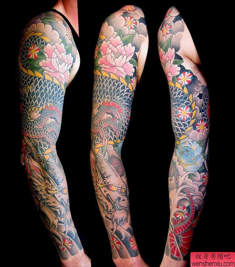 一幅花臂纹身图案