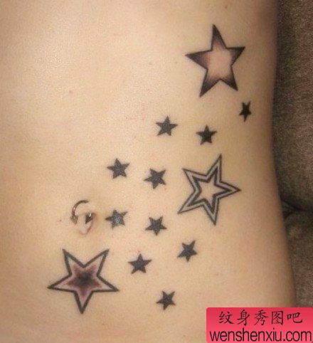 纹身秀图吧推荐一幅腰部五角星纹身图案
