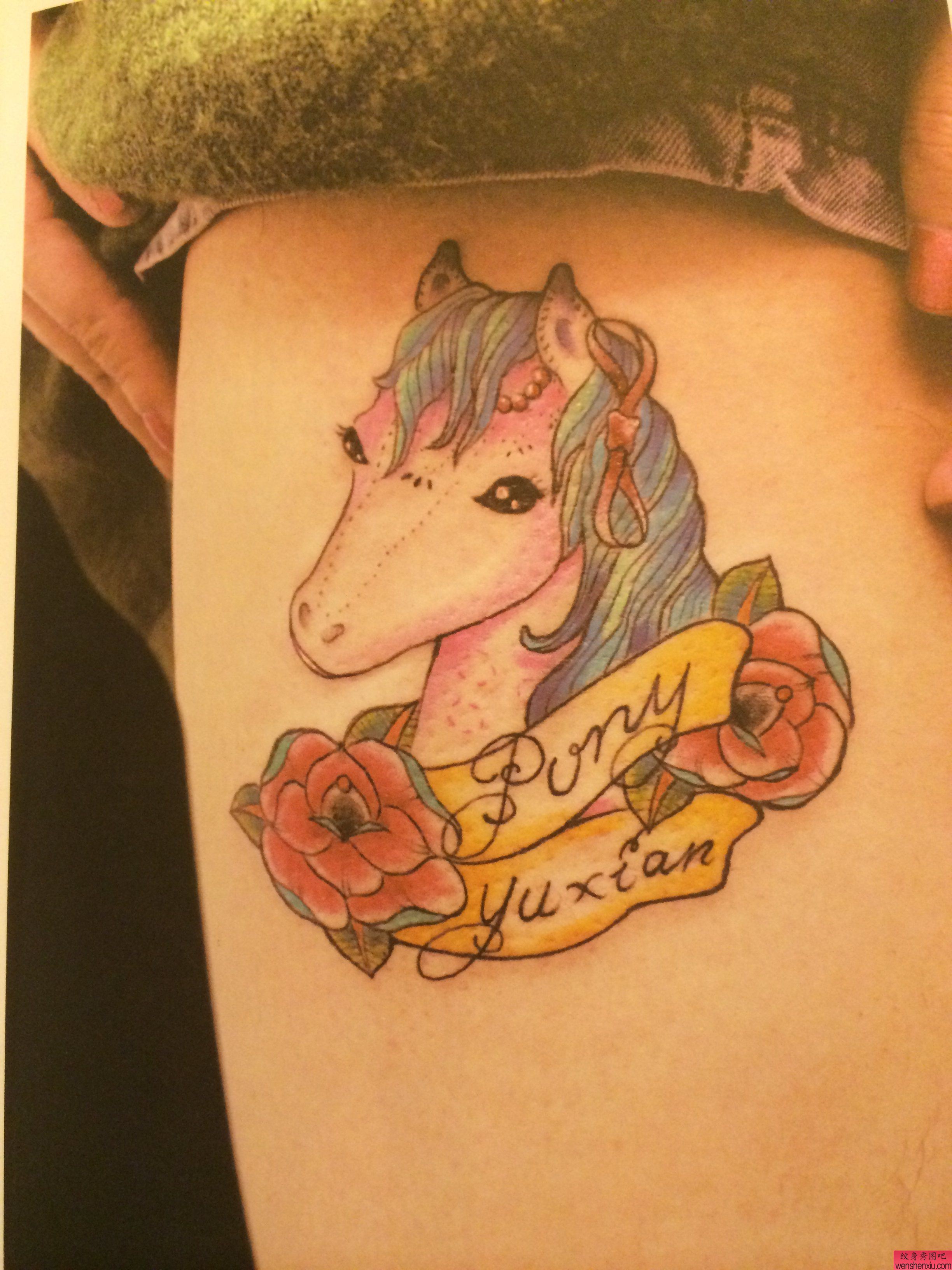 腿部school马刺青图案