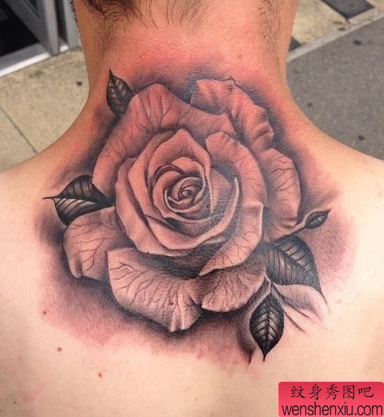 纹身秀图吧推荐一幅脖子玫瑰花纹身图案