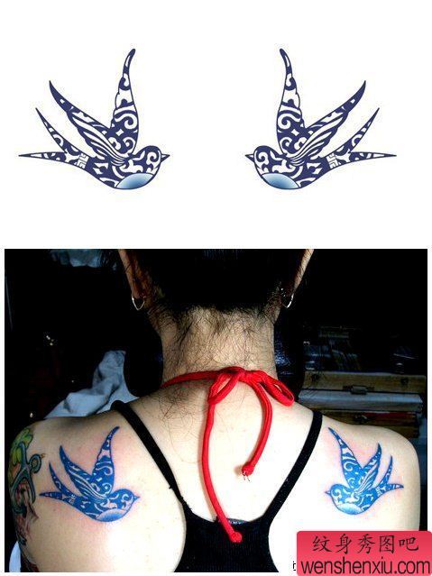 纹身秀图吧推荐款一幅对称肩背燕子纹身图案