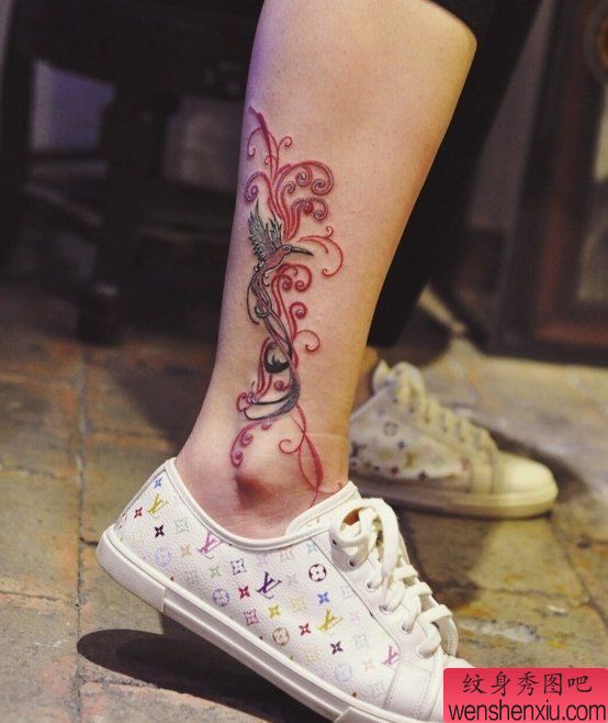 纹身秀图吧推荐一幅脚踝彩色凤凰纹身图案