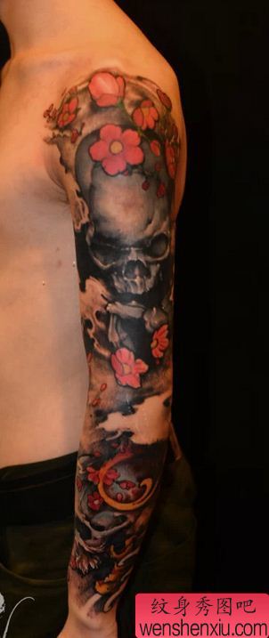 纹身秀图吧推荐一幅传统花臂纹身图案