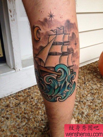 纹身秀图吧推荐一幅腿部school风格船纹身图案