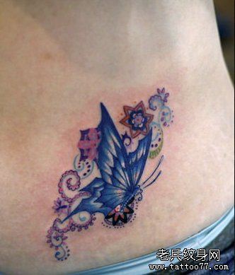 纹身秀图吧推荐一幅彩色蝴蝶藤蔓纹身图案