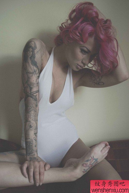 流行女孩个性纹身图案