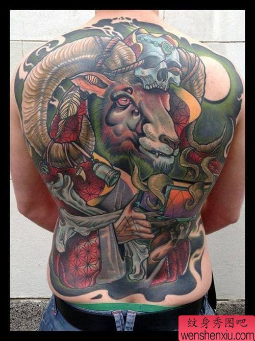 满背school纹身图案