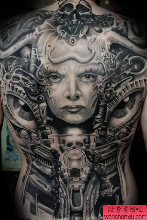 纹身秀图吧推荐一幅满背个性纹身图案