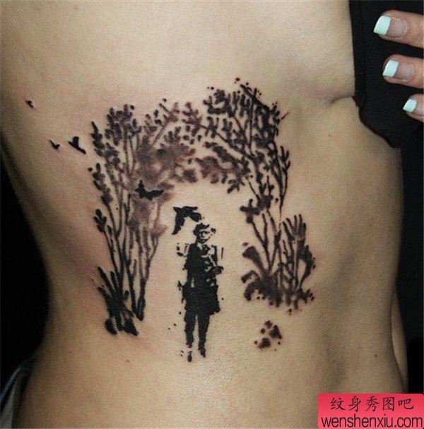纹身秀图吧推荐一幅女人侧腰个性纹身图案