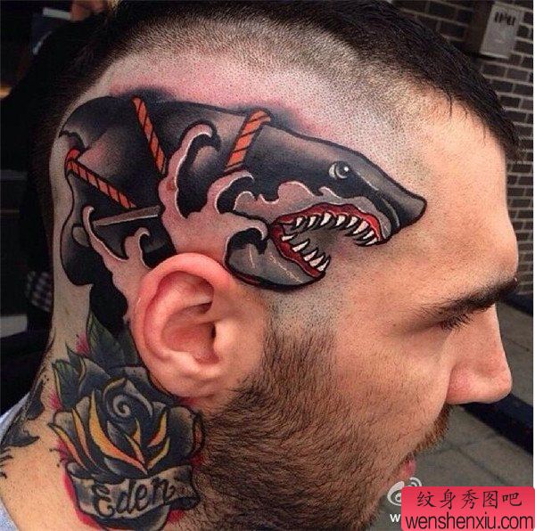 头部个性school鲨鱼纹身图案