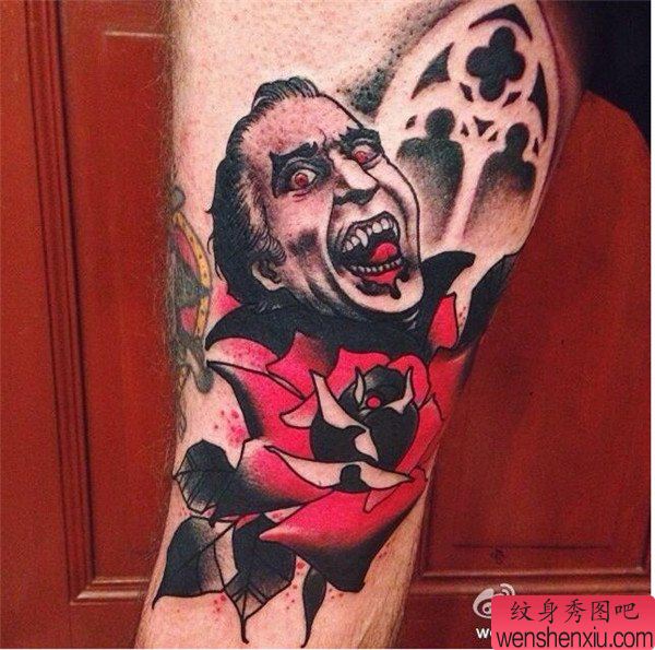 一幅手臂吸血鬼纹身图案