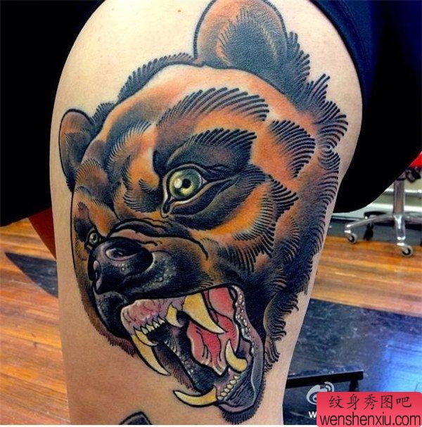 手臂school熊纹身图案