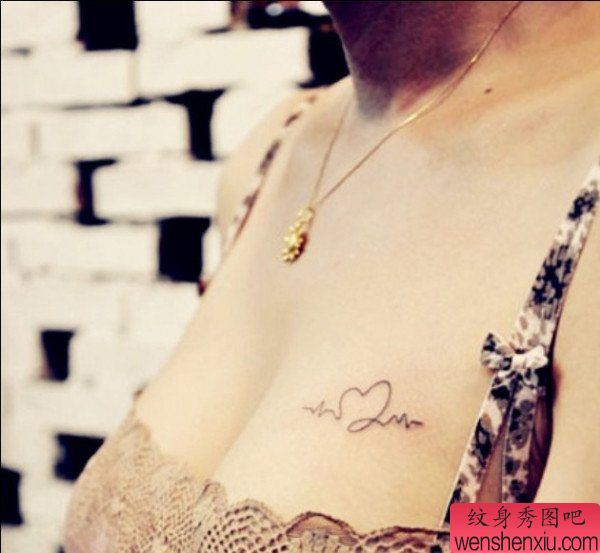 女生胸部心电图小清新纹身图案