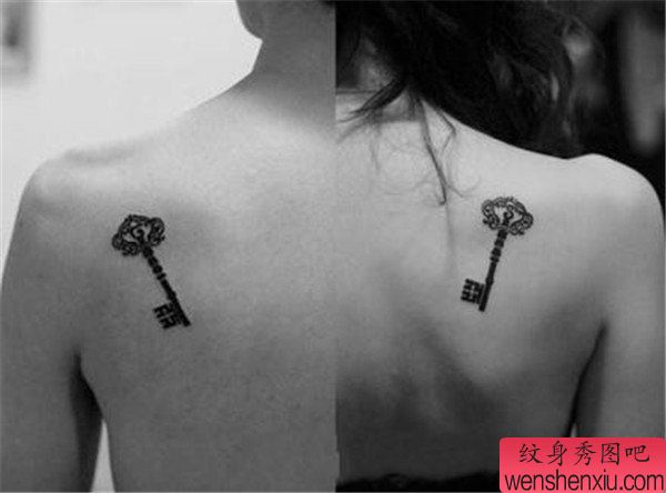 情侣肩背钥匙纹身图案