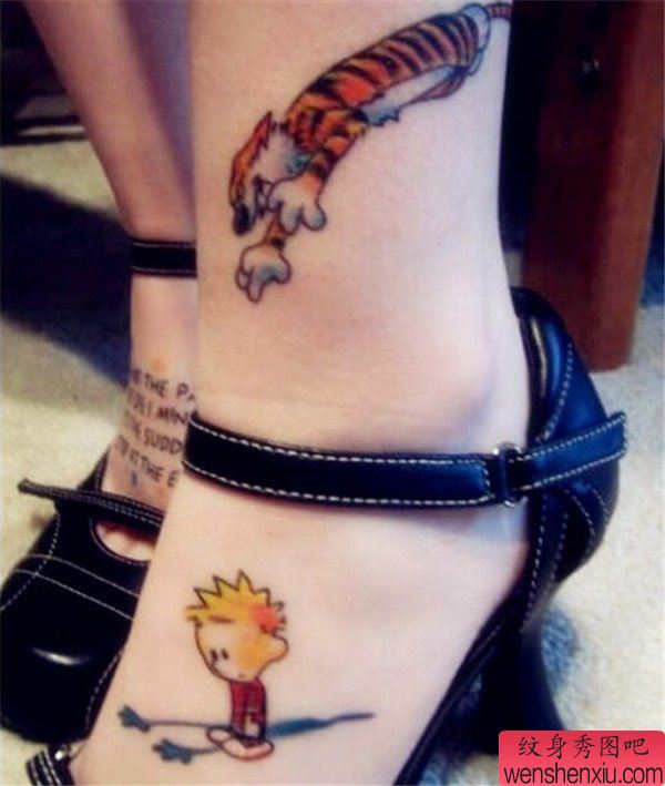 女生脚部彩色卡通人物可爱纹身图案