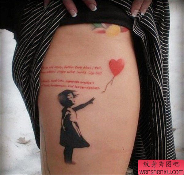 女生腿部卡通纹身图案