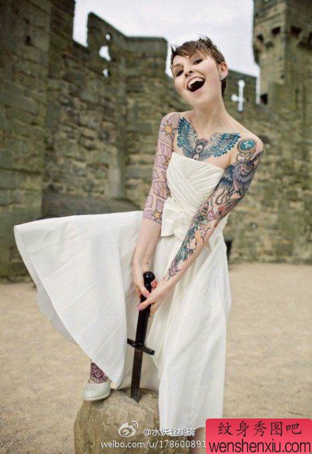 欧美美眉纹身写真