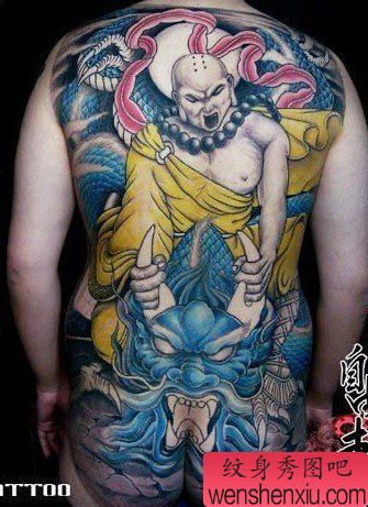 纹身秀图吧推荐一幅满背彩色降龙罗汉纹身图案