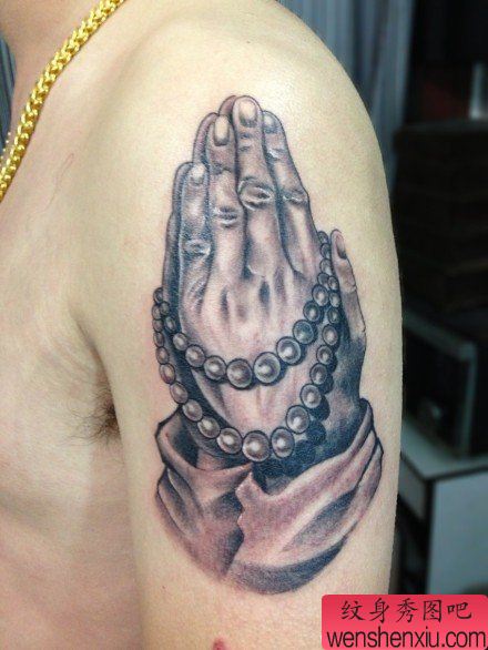 手臂佛手珠链文身作品