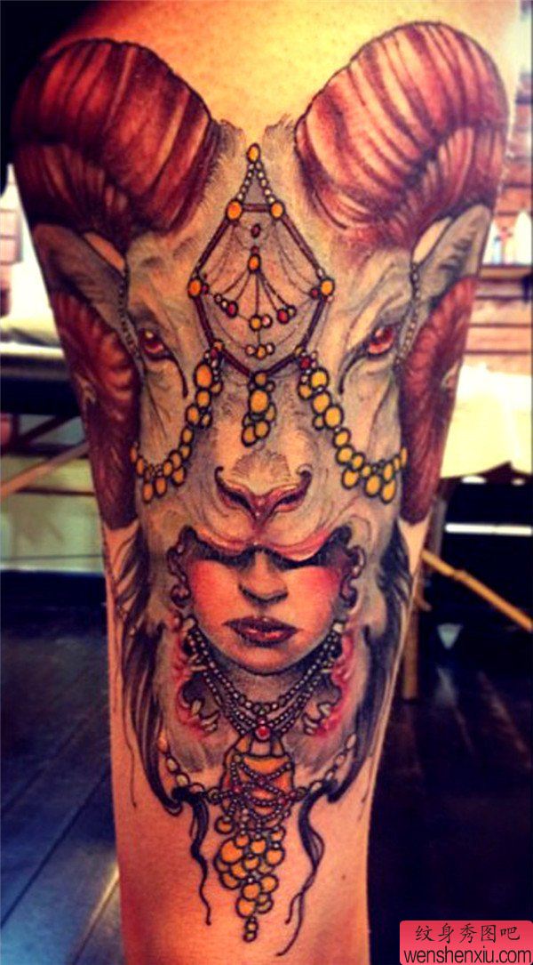 最好的文身带你推荐一幅腿部创意彩色羚羊文身作品