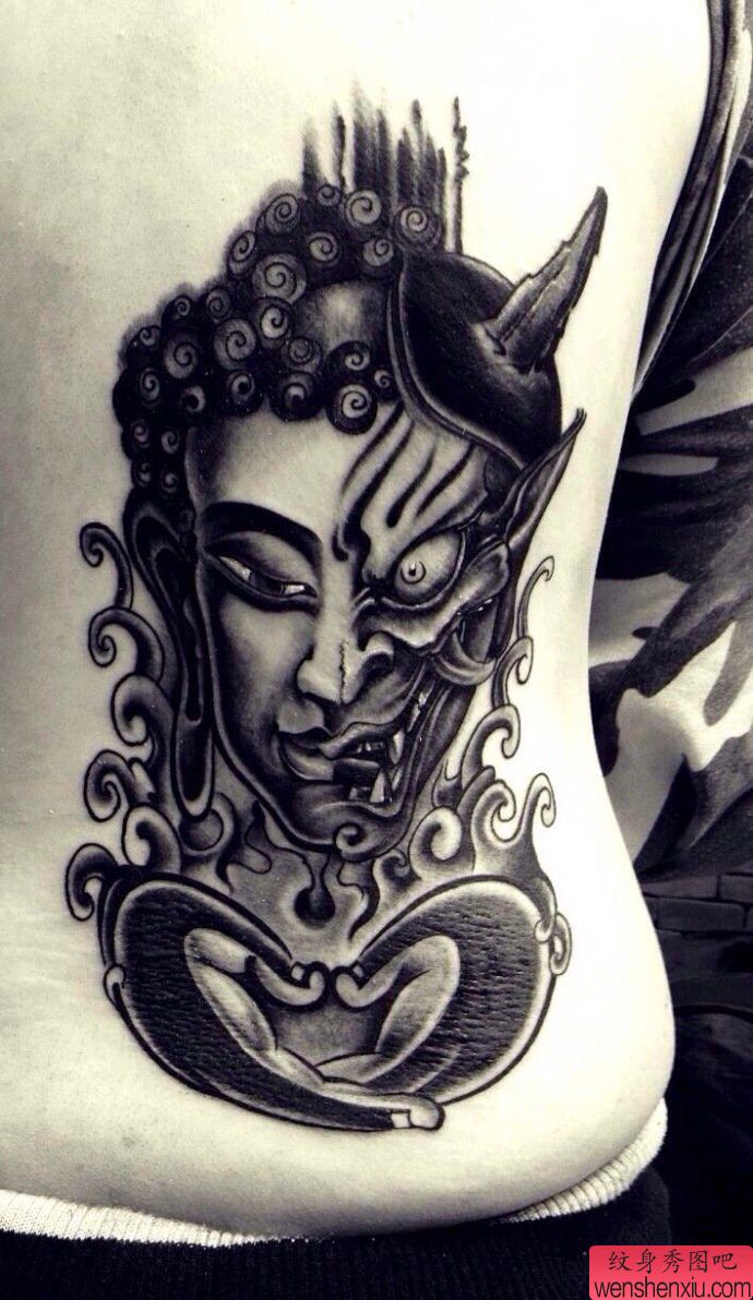 神与魔文身作品