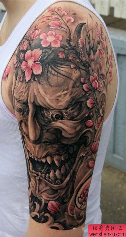 创意的手臂彩色般若文身作品