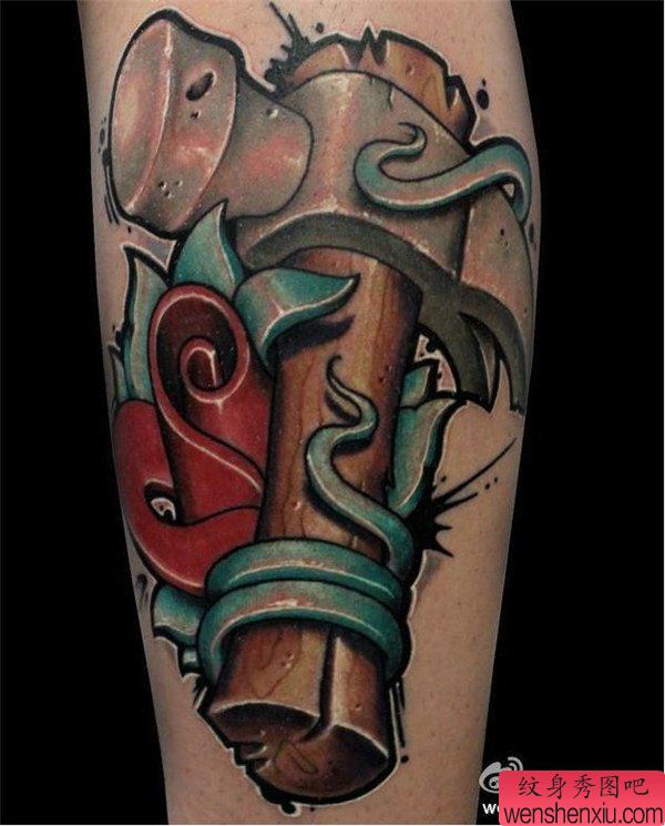 手臂锤文身作品
