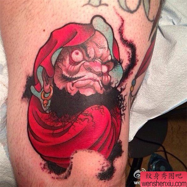 文身秀图吧推荐一幅腿部达摩文身作品