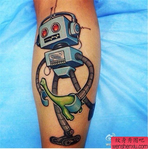 腿部机器人文身作品