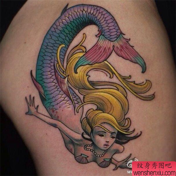 腿部美人鱼文身作品