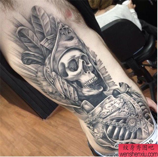 文身秀图吧推荐一幅侧腰骷髅文身作品