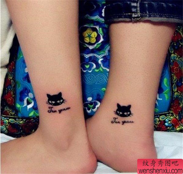 情侣脚踝猫咪文身作品