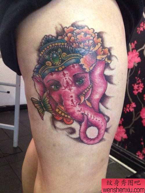 女人腿部彩色象神文身作品