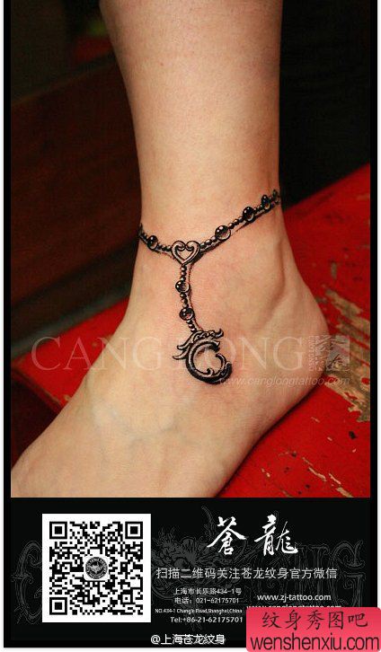 美女脚腕流行精美的脚链纹身图案