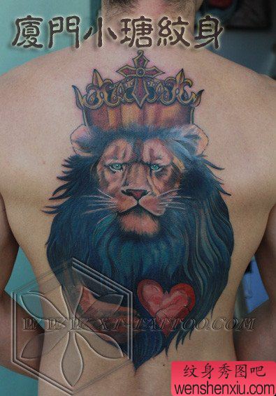 男性后背霸气的狮子王纹身图案