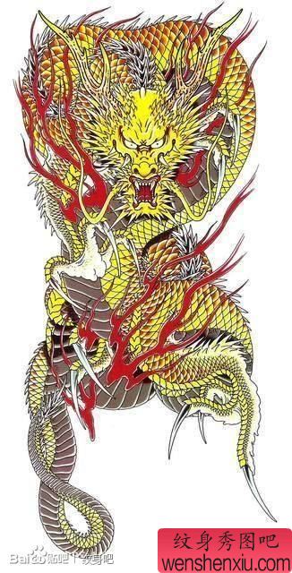 一幅流行霸气的传统满背龙纹身图案